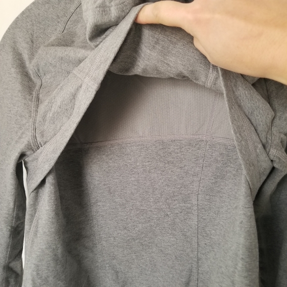 Lululemon running scuba - Picture 7 of 9